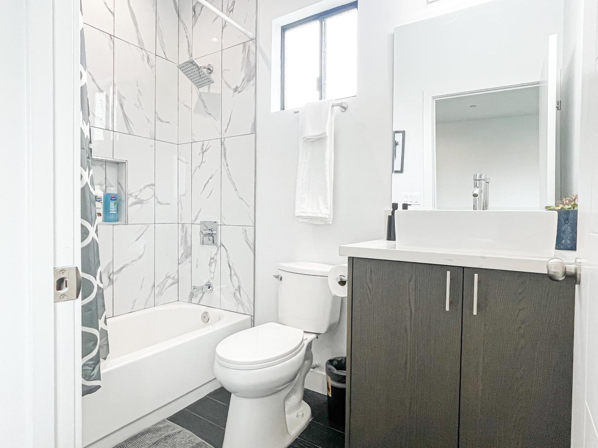 Stylish 4br Townhouse In Mid - Cr2-c2 * Los Ángeles