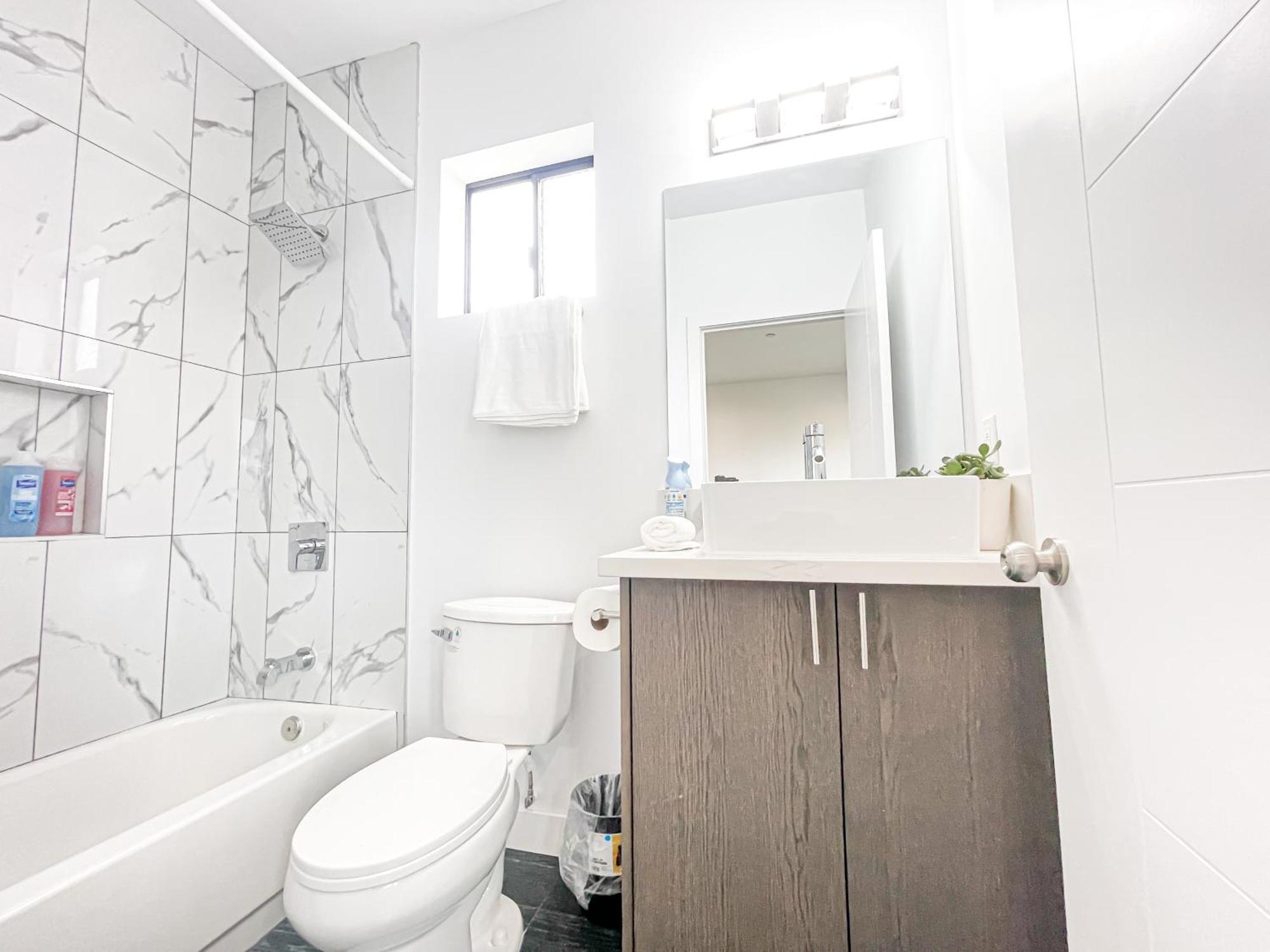 Сasa de vacaciones Stylish 4br Townhouse In Mid - Cr2-c2 *